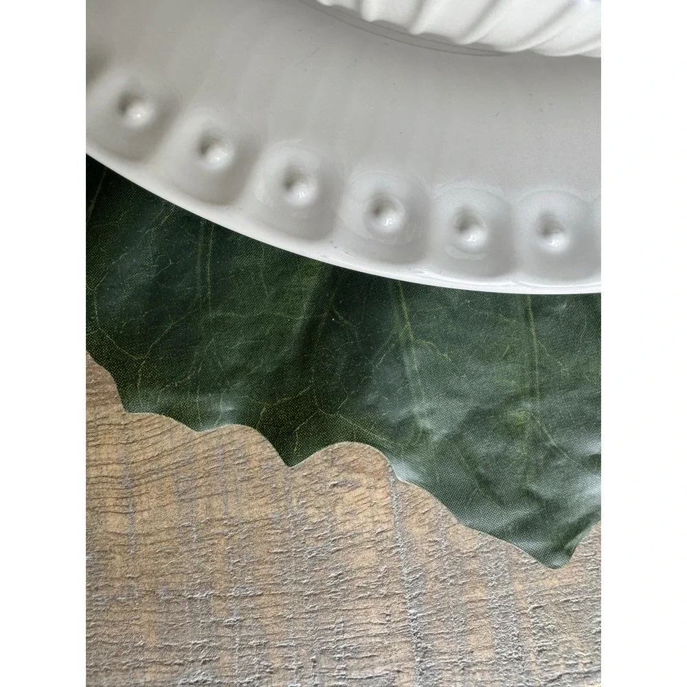 Set Of 12 Green Faux Leaf Shaped Placemats Hollywood Regency Style